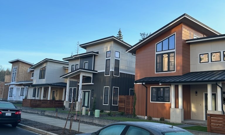 housing-development-Aluplast-Ideal-4000-uPVC-windows-in-Washington-state-Seattle